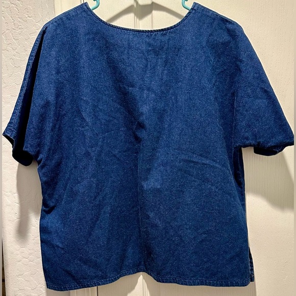 Rare Alfredo’s Wife Short Sleeve Boxy Blue Denim w Lucky Gecko Embellished Top - Picture 3 of 5